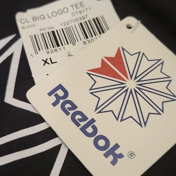 Reebok Men's Classic Big STARCREST Logo T Shirt available in L and XL - Picture 6 of 7
